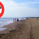 A partir de Agosto prohibido ir maquillada a la playa por contaminación del mar